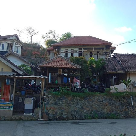 Gani Homestay Kuta  エクステリア 写真