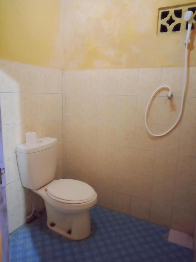 Gani Homestay Kuta  エクステリア 写真